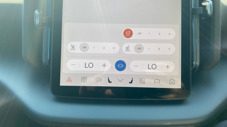 Volvo EX30 200kW SM Extended Range Ultra 69kWh 5dr Auto Electric Estate